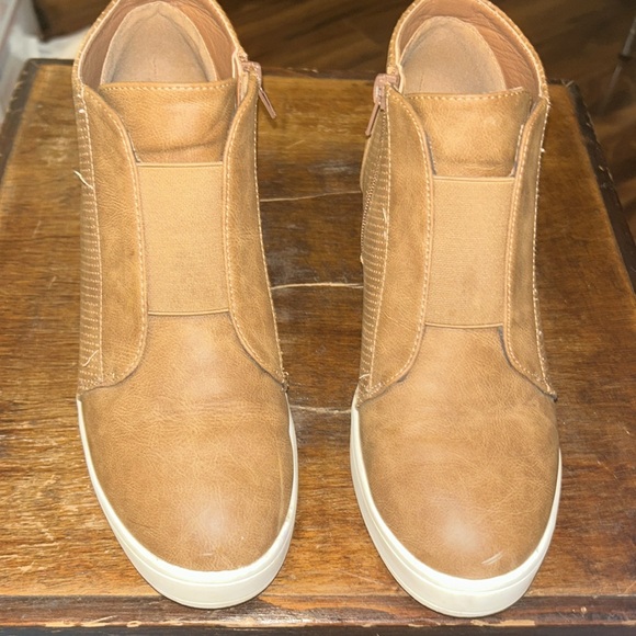 DREAM PAIRS Women’s Platform Wedge Sneakers Ankle Booties 2.5” heel - Picture 3 of 7